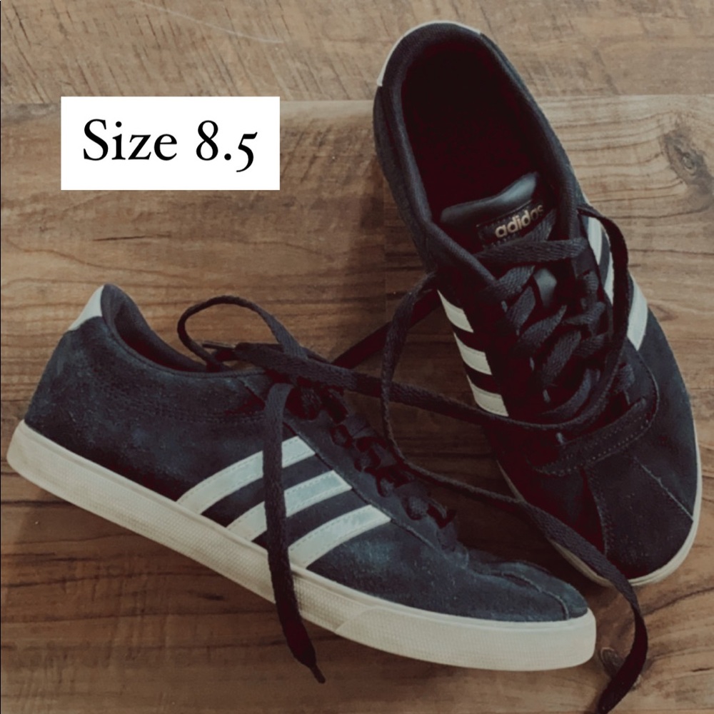 Adidas Sneaker